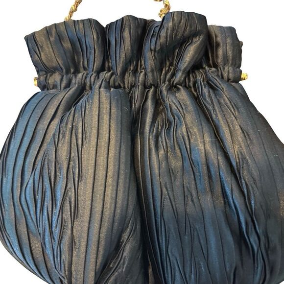 Elegant Black Silk Type Fabric Evening Bag metal closure - Picture 2 of 5